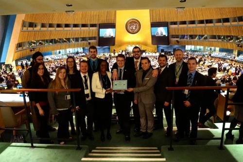 Simulation des Nations Unies NMUN 2016 de l'UQO au siège des Nations Unies avec les professeurs Dimitri della Faille et Thomas Collombat