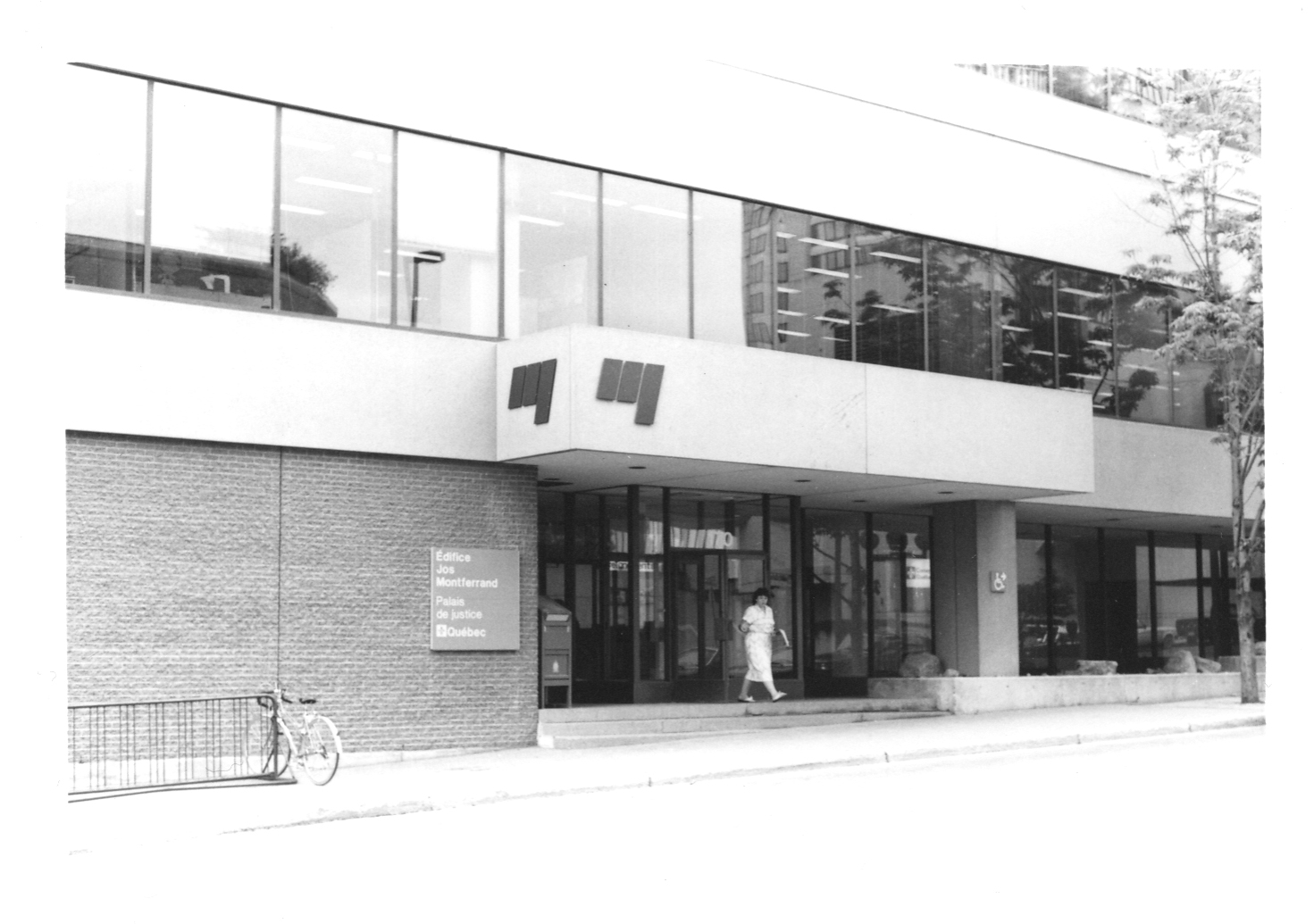 Pavillon jos-montferrand