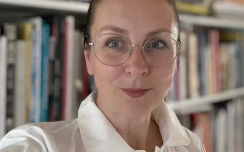 Hanna B. Hölling
